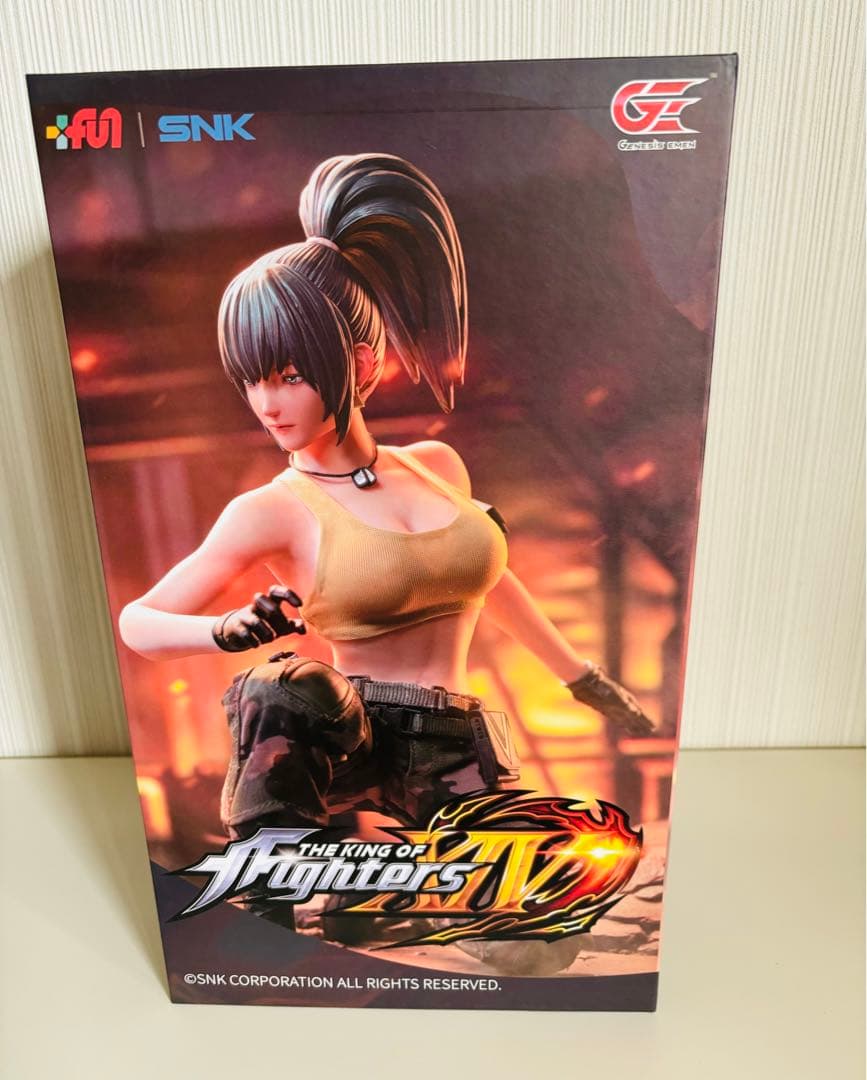 SNK レオナ　フィギュア　2体セット