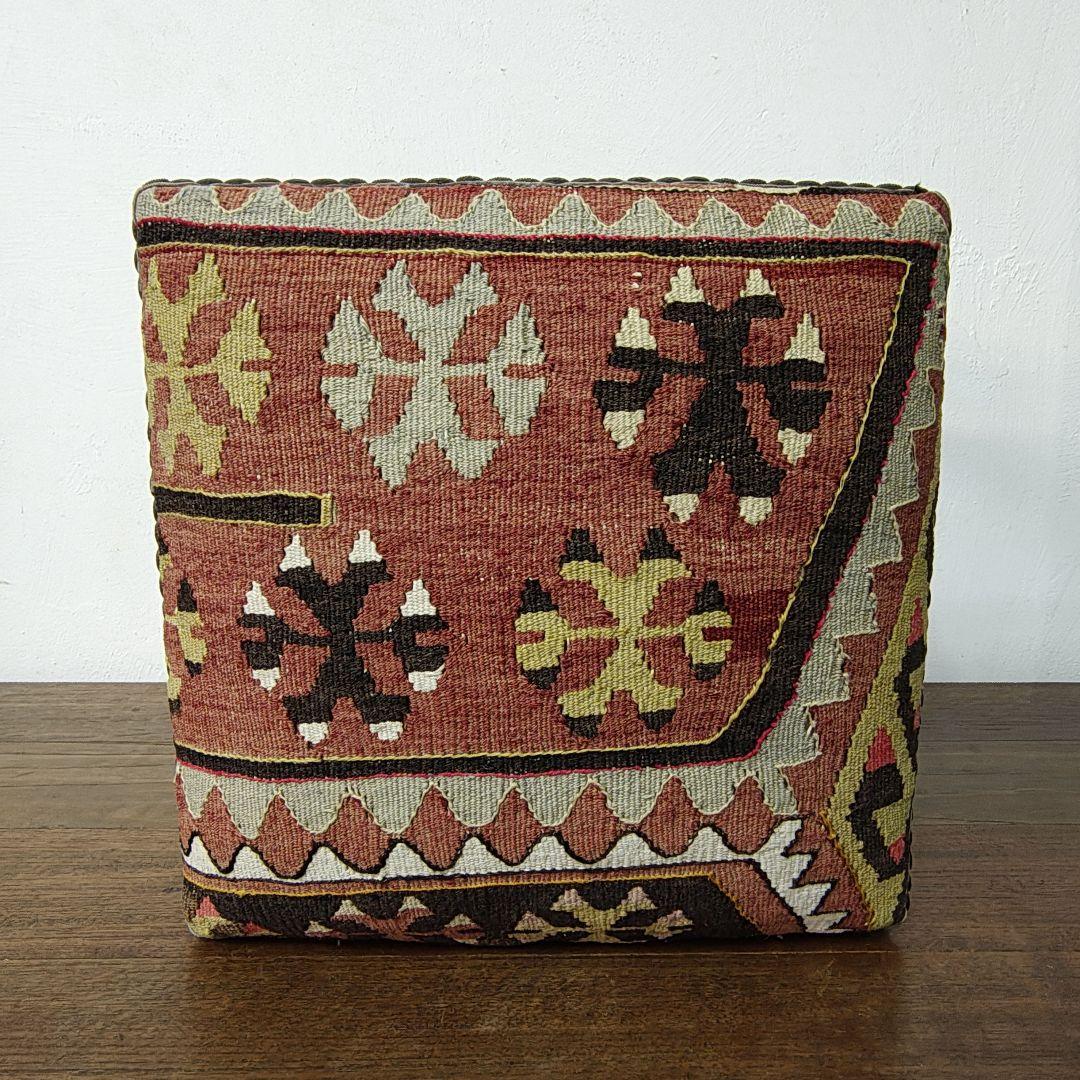 オールドキリム 木製 オーク材 猫足 スツール 椅子