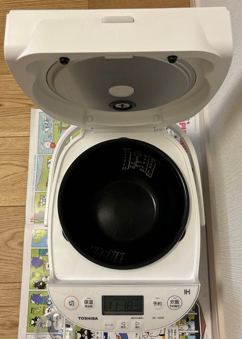 TOSHIBA 炊飯器 ホワイト IHジャー 23年製