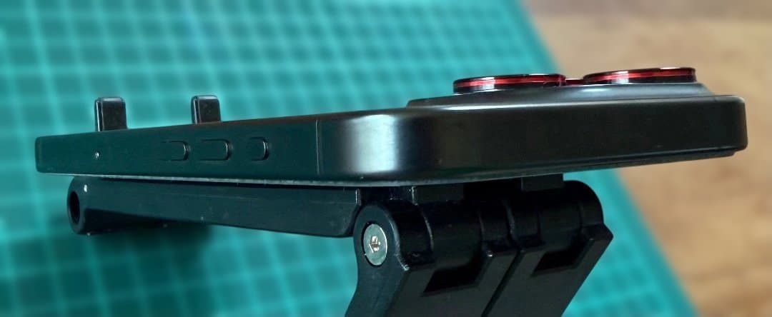 iPhone 15 Pro 128GB ブラックチタニウム バッテリー98%