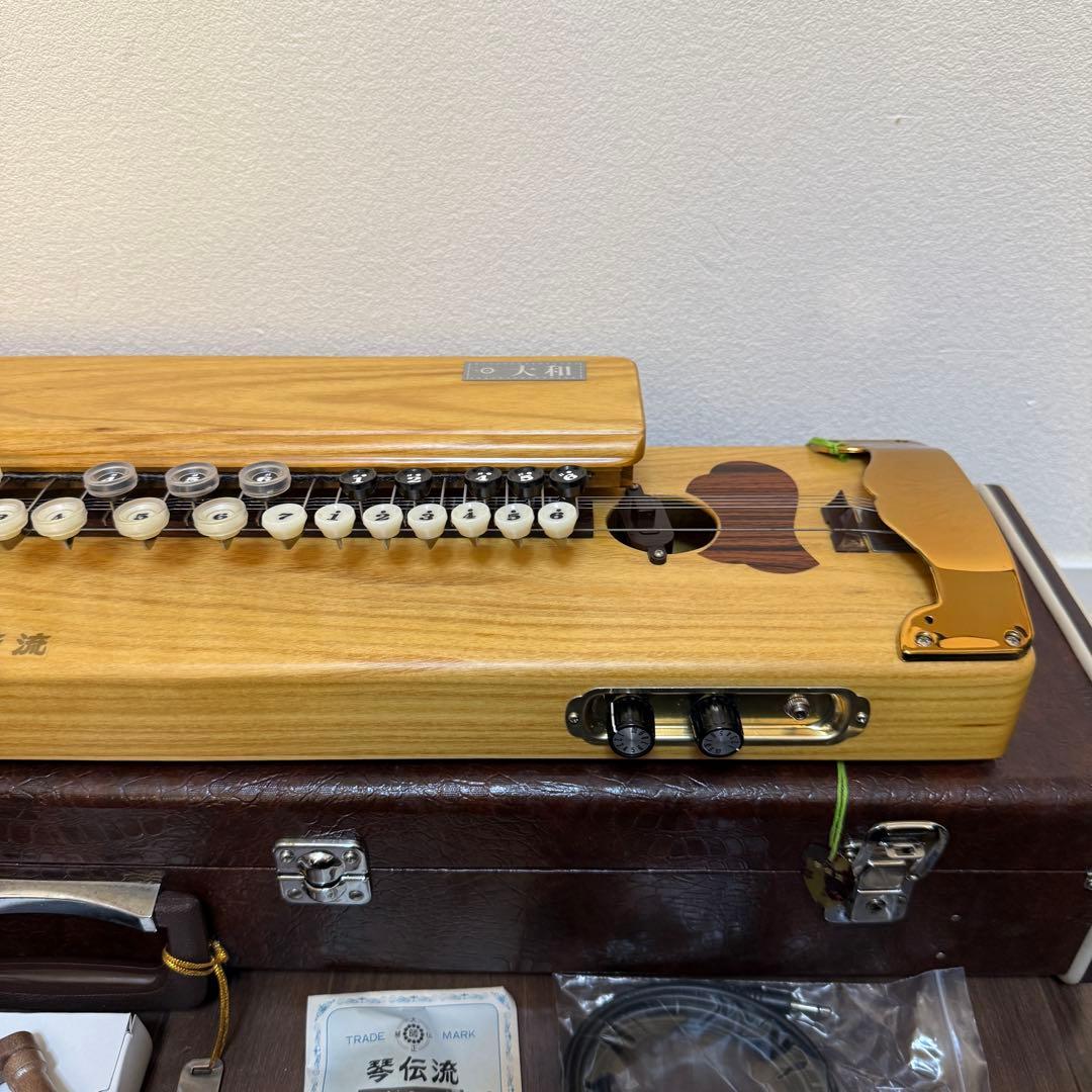 極美品 琴伝流 大和 ハードケース 鍵付き 付属品多数 ピック