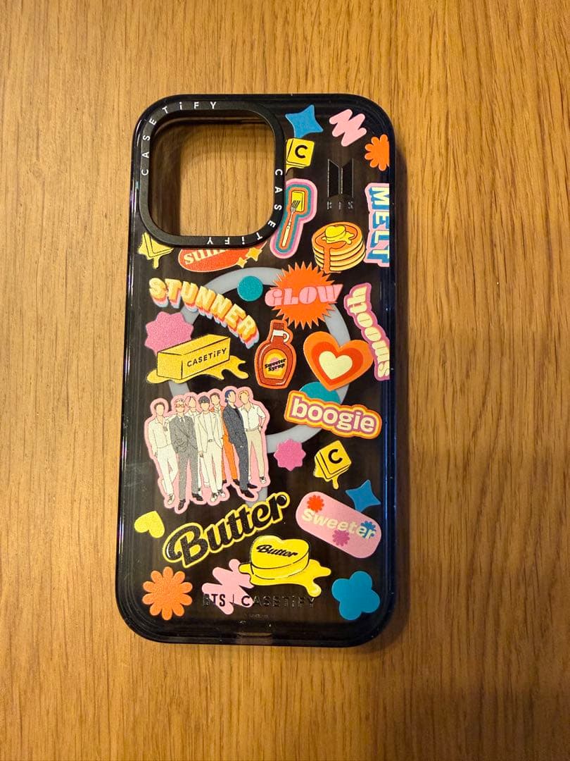 casefity iPhone15proMAX BTS Butterケース