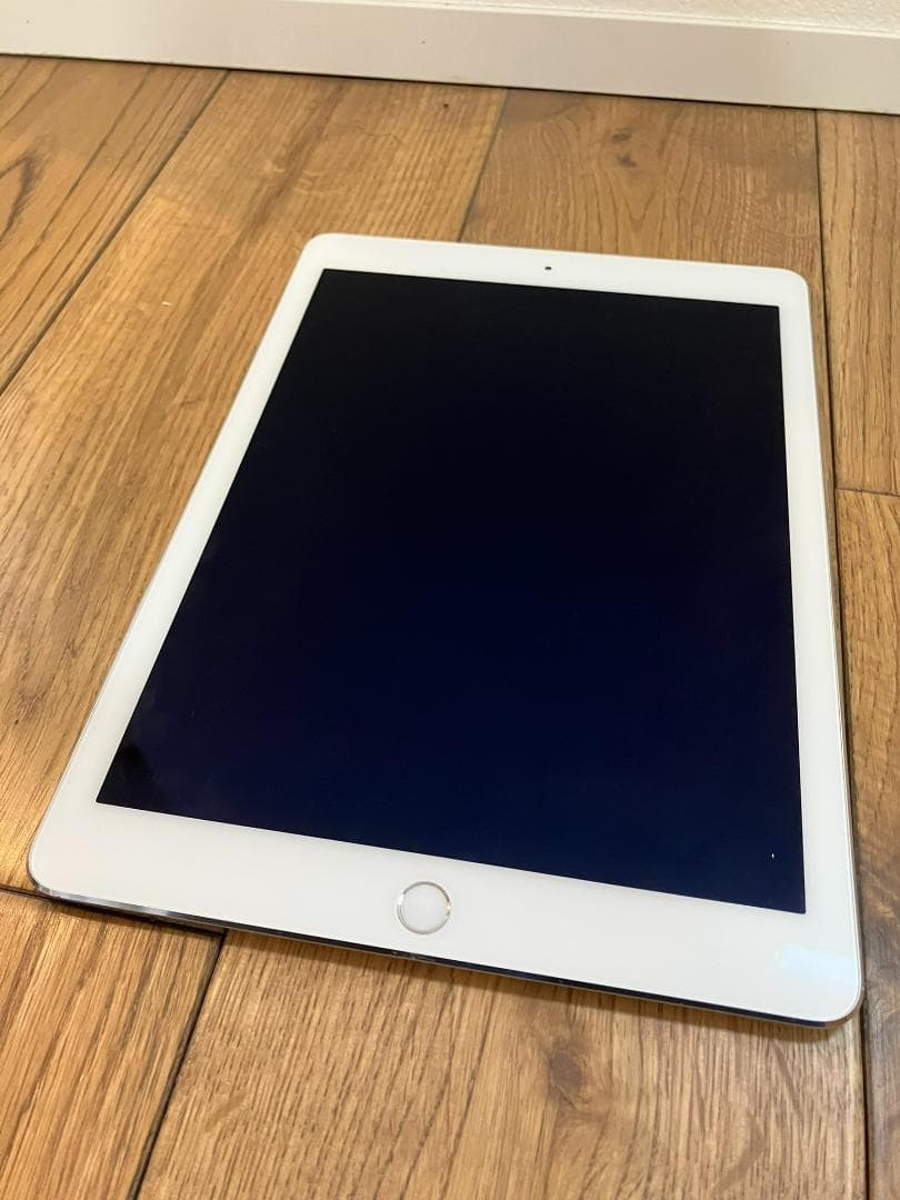 iPad Air2 第2世代 64GB Wi-Fiモデル シルバー