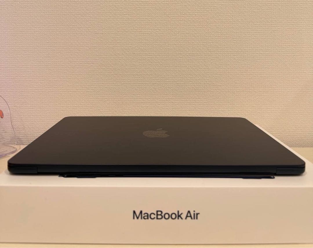 【極美品】MacBookAir M2 13インチ/メモリ16GB/256GB