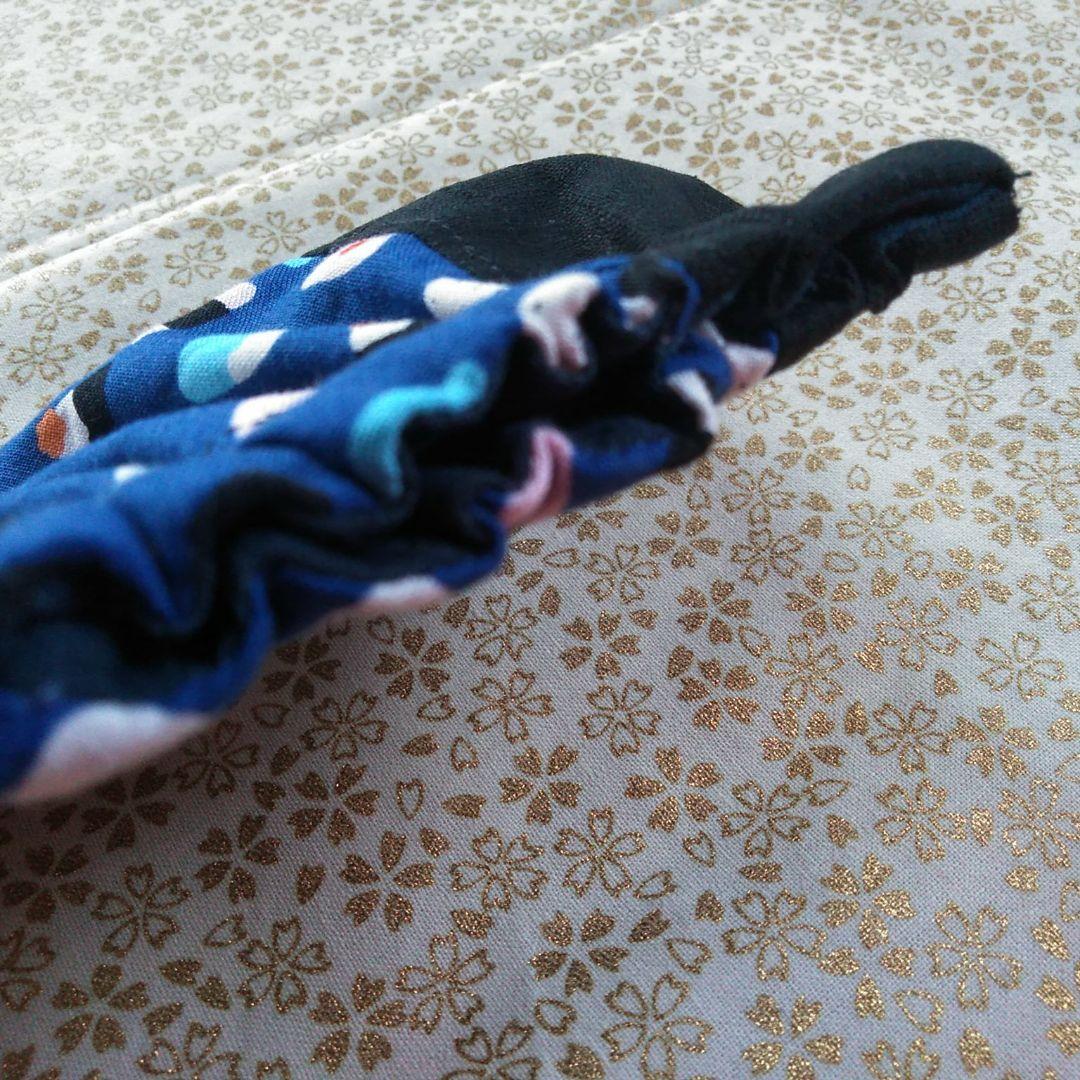 【訳あり】手作り　バネ口ポーチ　小物入れ　カード入れ　ハンドメイド　おにぎり柄