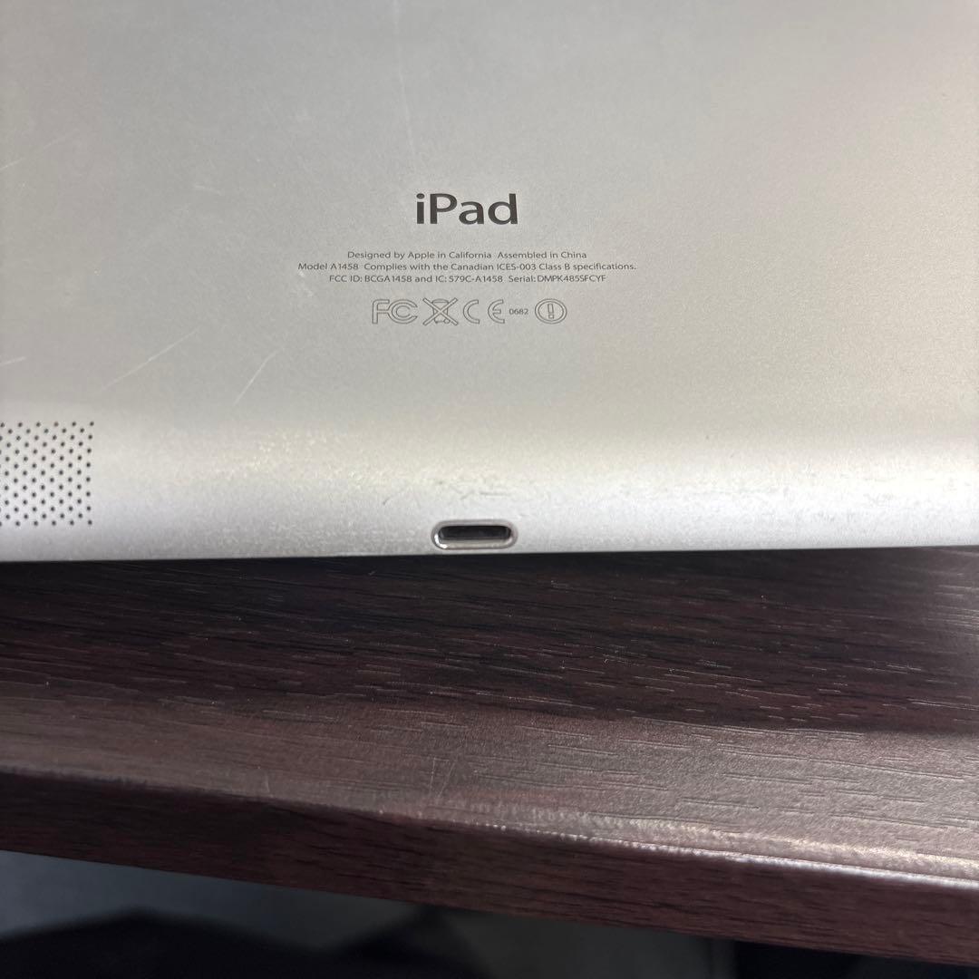 iPad 第4世代　128GB Wi-Fiモデル