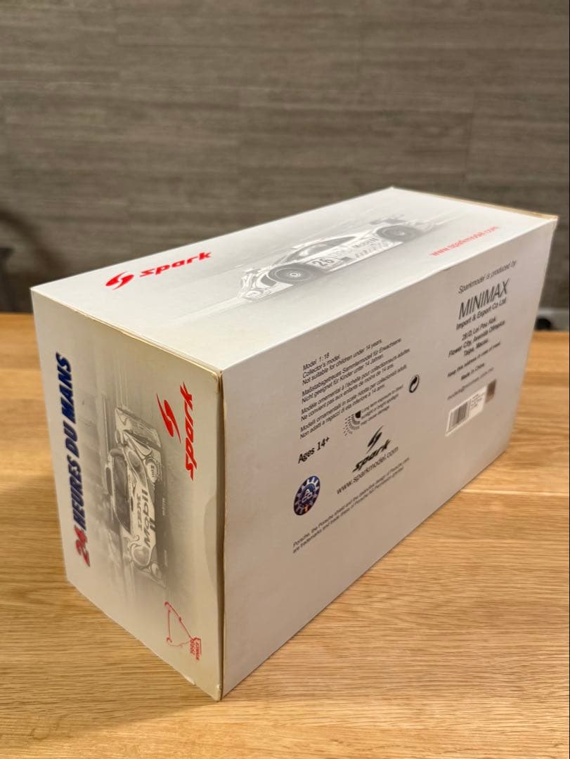 スパーク1/18 ポルシェ 911 GT1 1998 Lemans winner