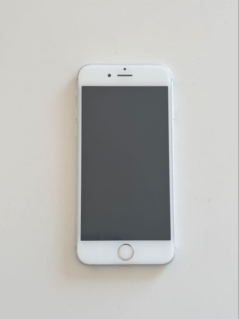 M*2様 iPhone6s 64GB