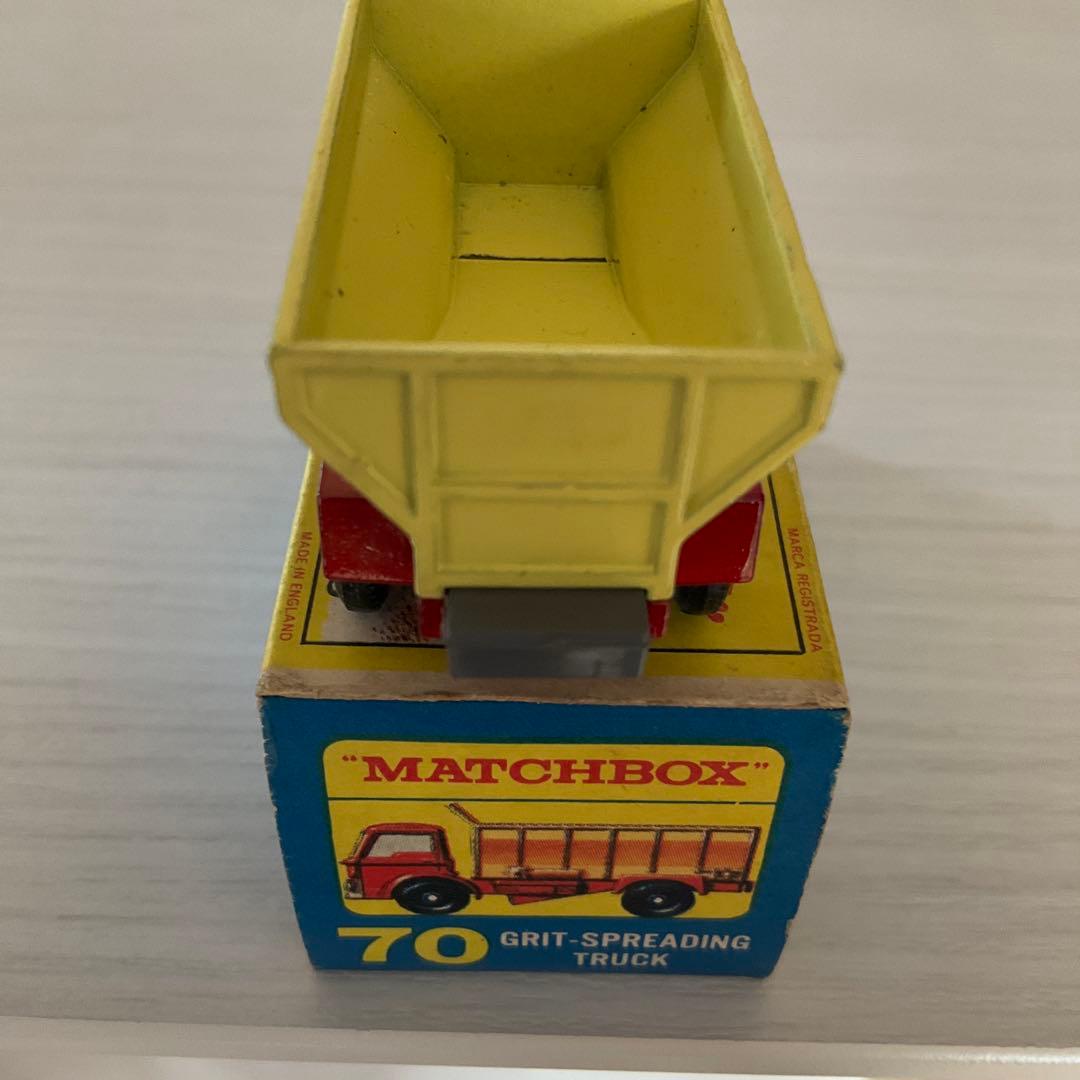 ミニカー　マッチボックス　70 グリット・スプレッディング・トラック