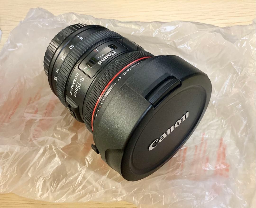 未使用　Canon 超広角ズームレンズ EF8-15mm F4Lフィッシュアイ