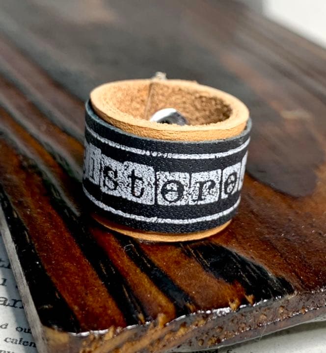 ＊展示品♪ハンドメイド♪合わせレザーリング 5〜5.5号＊