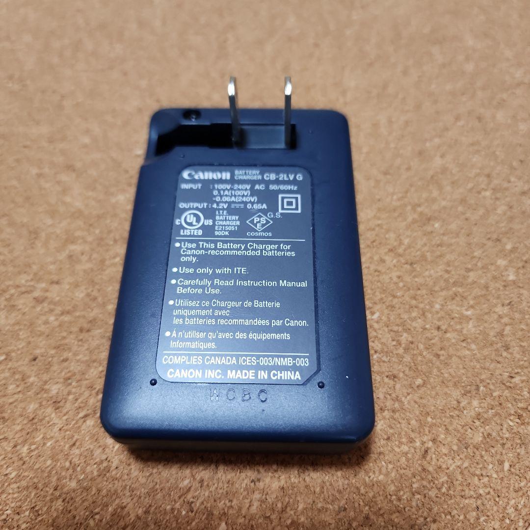 Canon（IXy8.0メガピクセル　シルバー