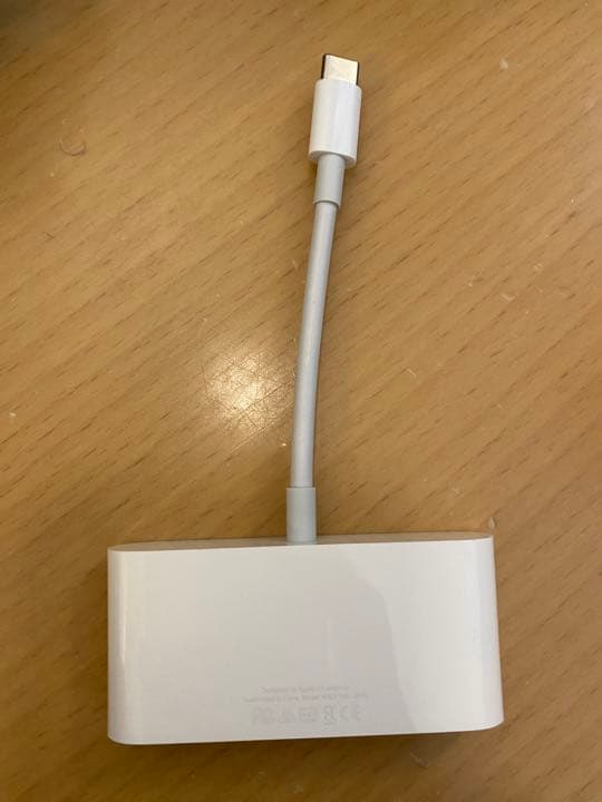 マルチポートアダプタ　Apple