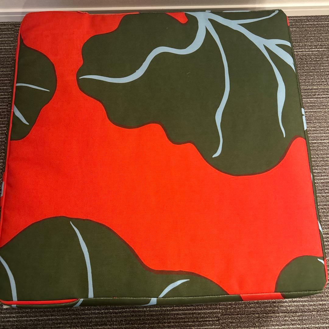 り*ん様 美品　希少　BASTUA フロアクッション IKEA マリメッコ【1個