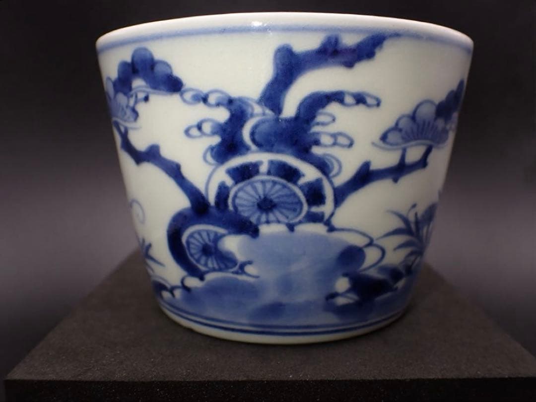 【優品】古伊万里<源氏車に松浪の図> 裏:渦福 そば猪口 大振り骨董品(青12)