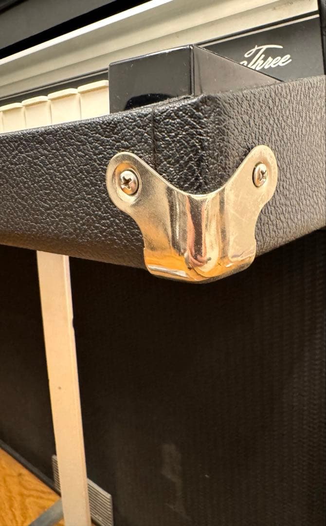 【送料込み】Rhodes Mk.II Suitcase 73鍵 木製鍵盤