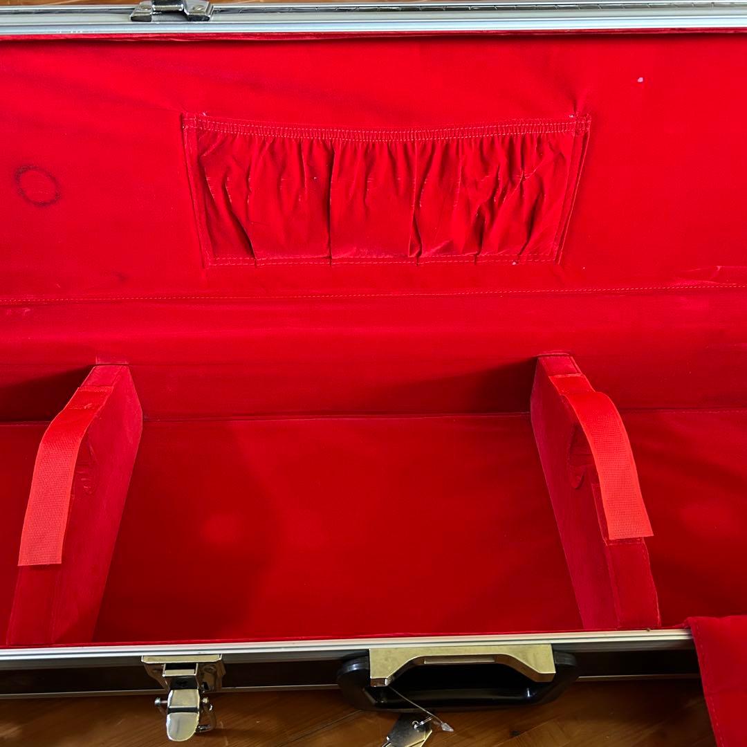 ◼️宮古島から◼️沖縄三線用◼️高級アルミハードケース◼️新品定価24200円◼️中古美品