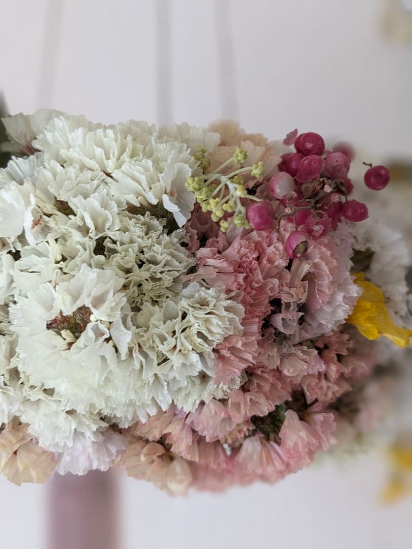 【お値下げ】紫陽花と淡色スターチスのフライングリース♡