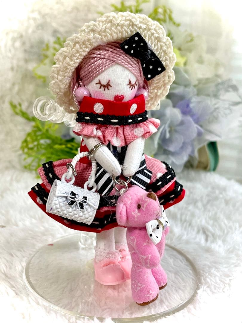 カントリードール❤️エビ茶チェックミニ❤️ハンドメイド♡ドールチャーム