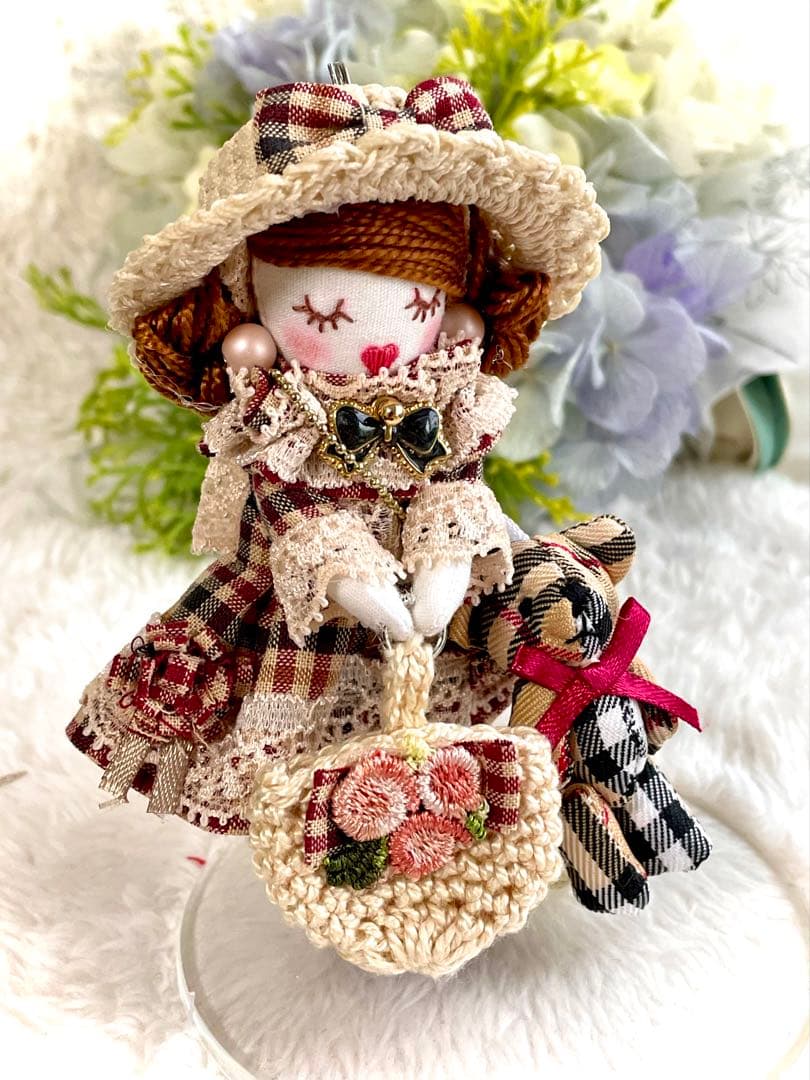 カントリードール❤️エビ茶チェックミニ❤️ハンドメイド♡ドールチャーム