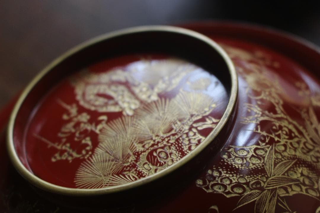 デッドストック！時代金縁朱漆に極上松竹梅沈金の映える大椀2点（検輪島塗雑煮椀