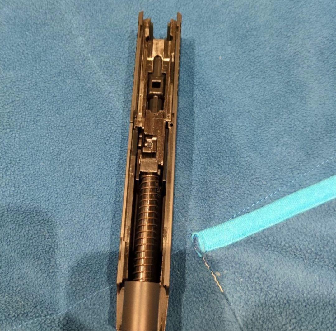 東京マルイ P226E2　ガスブローバック　エアガン　警察装備　サバゲー