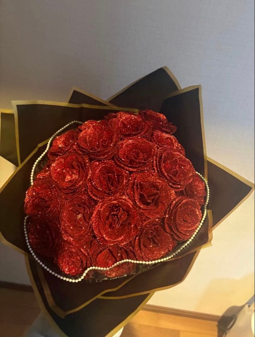 ワンホンブーケ誕生日 記念日 プレゼント 卒業式　花束　薔薇造花グリッターローズ
