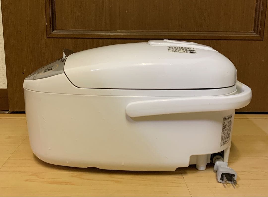値下【美品】象印 極め炊き 5.5合炊き 炊飯器 IH炊飯ジャー NP-XB10