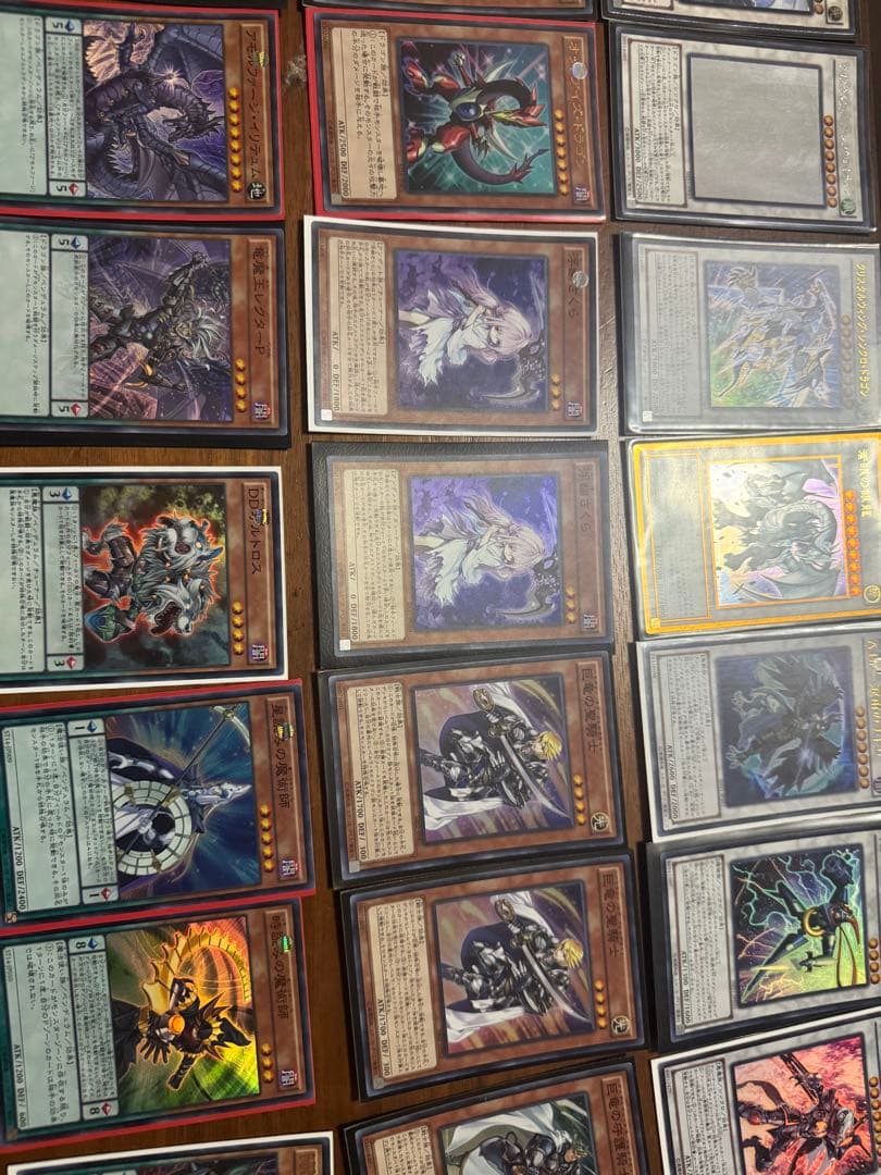 遊戯王カード　ブルーアイズ　ホログラフィック　ゴーストレア　その他まとめ売り