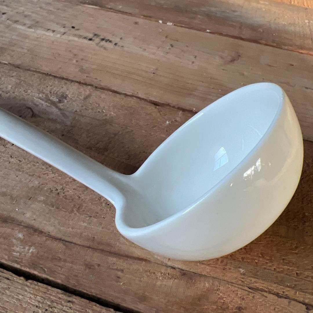 実家整理　フランスアンティーク　大きなレードル　白磁