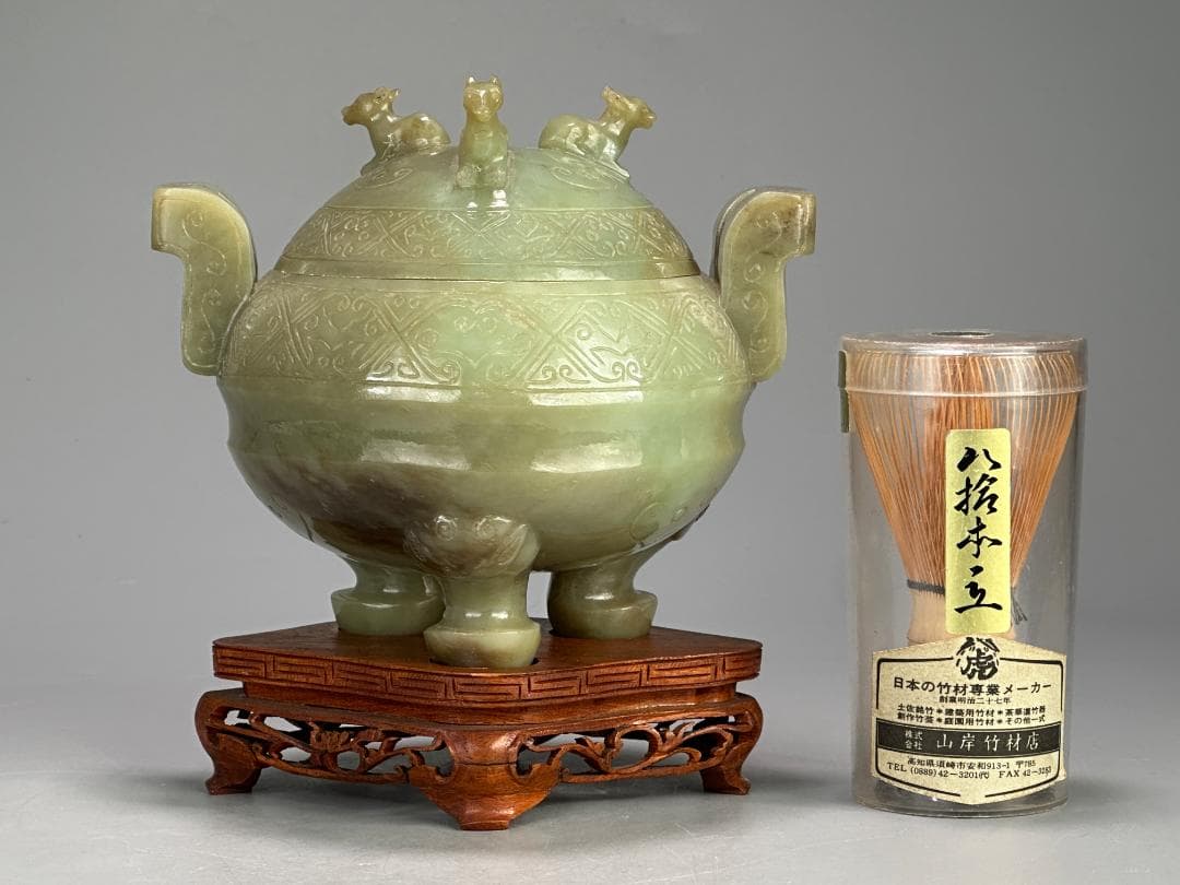 UM4-1中国美術　玉石製　青玉鼎式香炉　置物　時代物　唐物