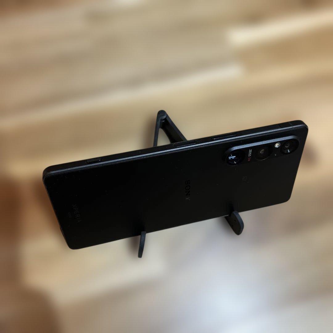 Z414 au SIMフリーXperia 1 V SOG10