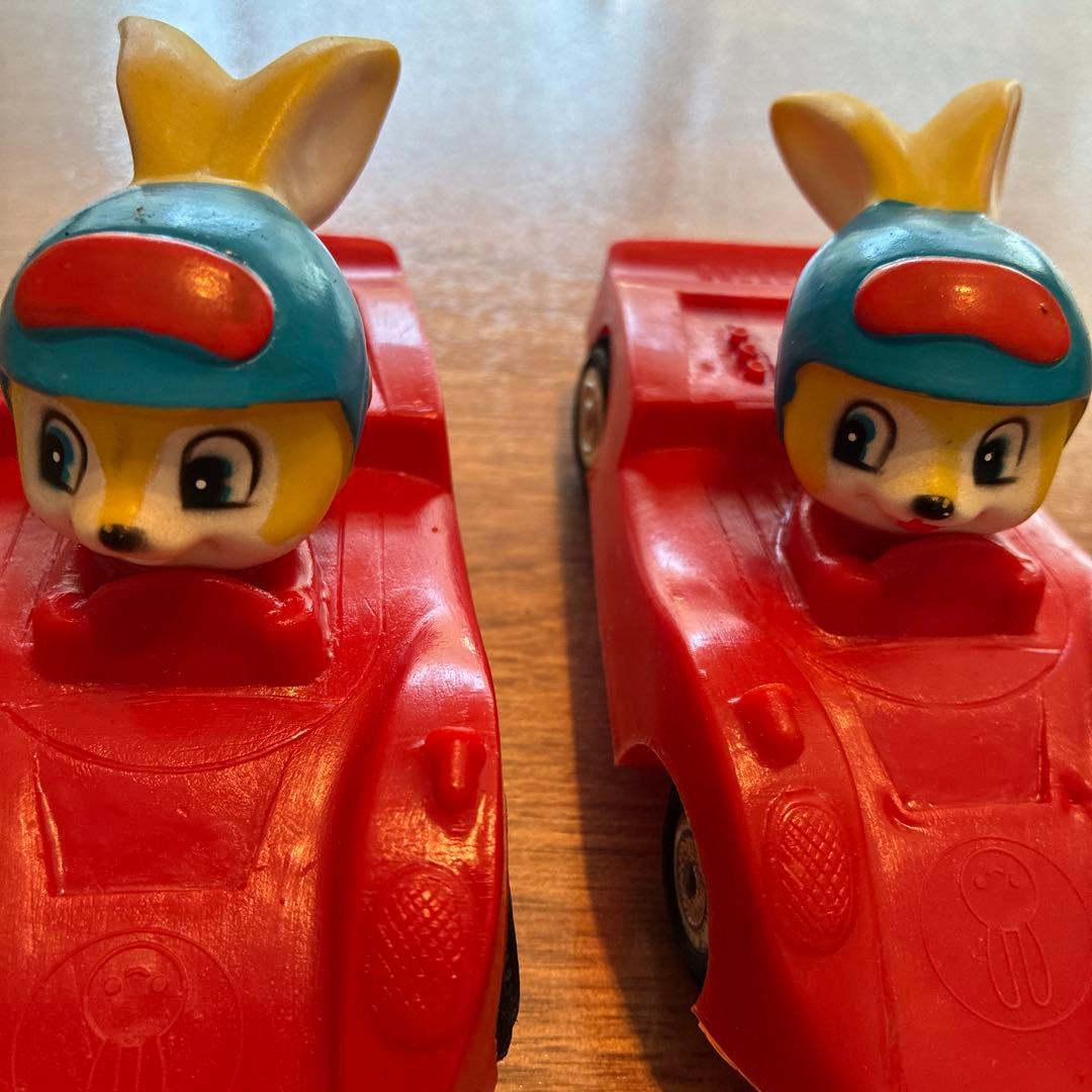 エスエス製薬　ピョンちゃんレーシングカー　2体　昭和レトロ