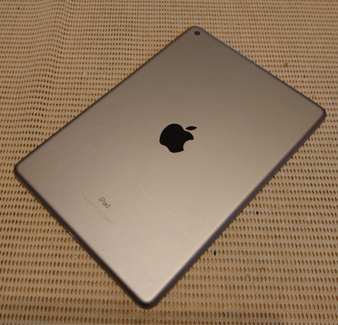 完動品液晶無傷iPad第6世代(A1893)本体128GB送料込CJF8M