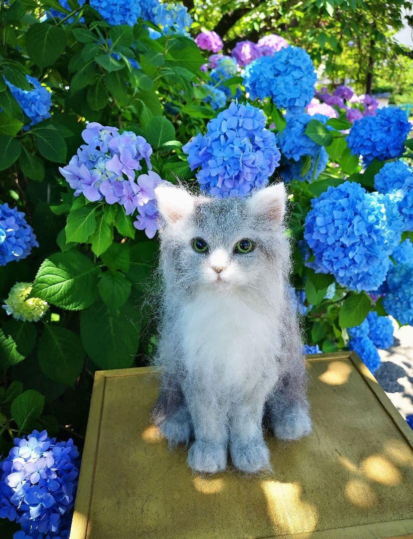 羊毛フェルト・等身大猫