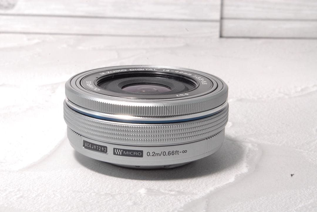 オリンパス PEN E-PL10 Wi-Fi対応機種 美品❣️ ショット数408回