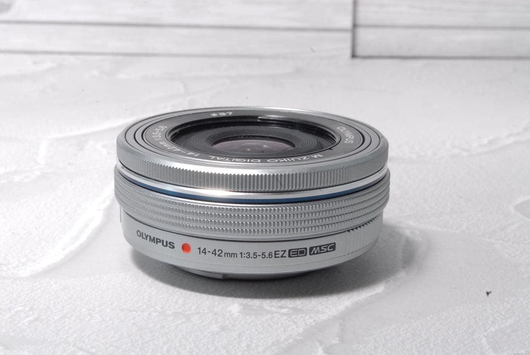 オリンパス PEN E-PL10 Wi-Fi対応機種 美品❣️ ショット数408回