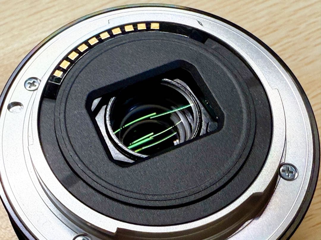 【美品】SONY α6400 パワーズームレンズキット ILCE-6400L