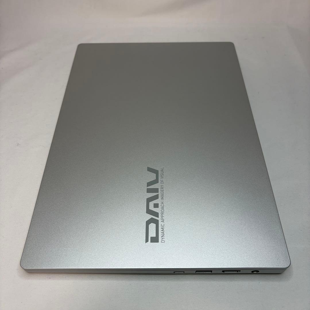 美品 DAIV 4P 第11世代 i7 32GB 512GB 14型 WUXGA