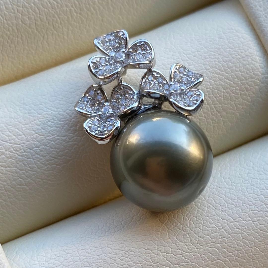 本真珠　南洋黒蝶真珠ネックレストップ　12ダークグリーンPT711