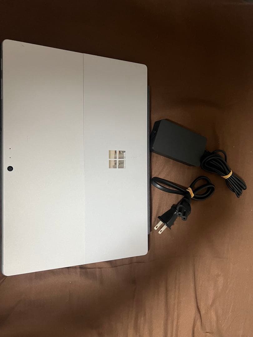 ま*る様 Surface pro4 中古　キーボードオマケ