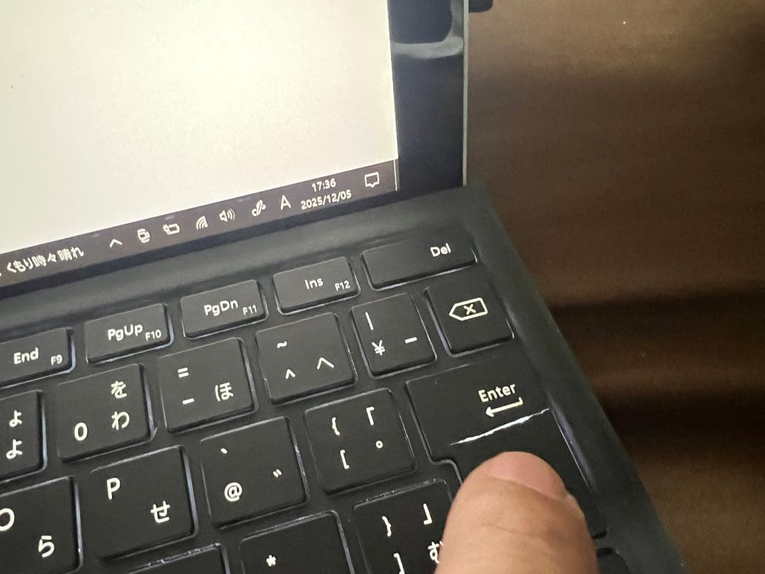 ま*る様 Surface pro4 中古　キーボードオマケ