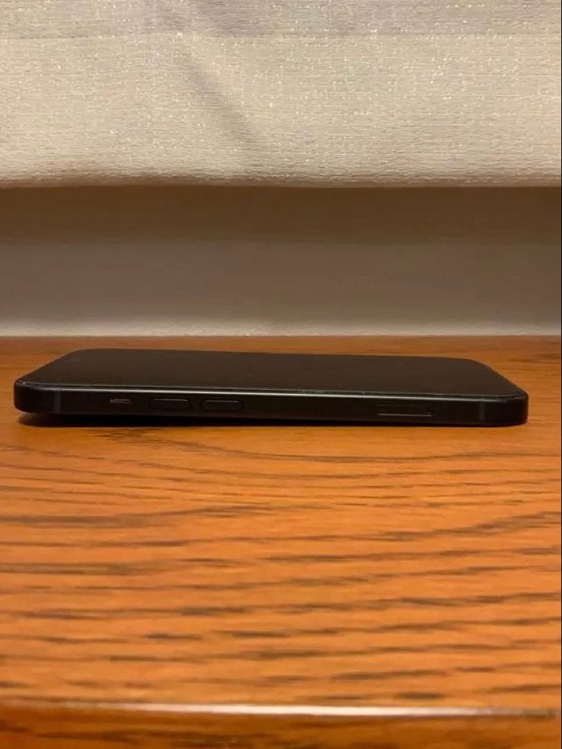 iPhone15 128GB simフリー　バッテリー容量99% ブラック