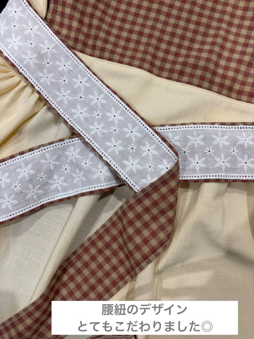 ハンドメイド　親子お揃いエプロン　大人フリーサイズ　子ども120〜130