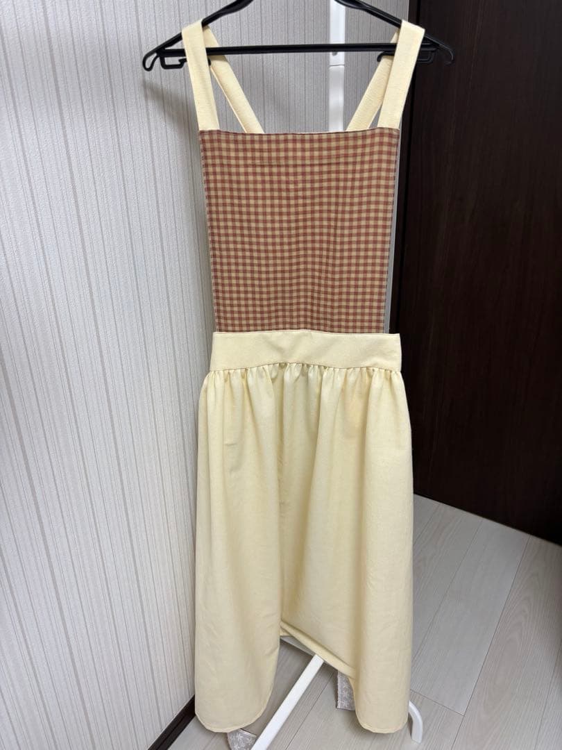 ハンドメイド　親子お揃いエプロン　大人フリーサイズ　子ども120〜130