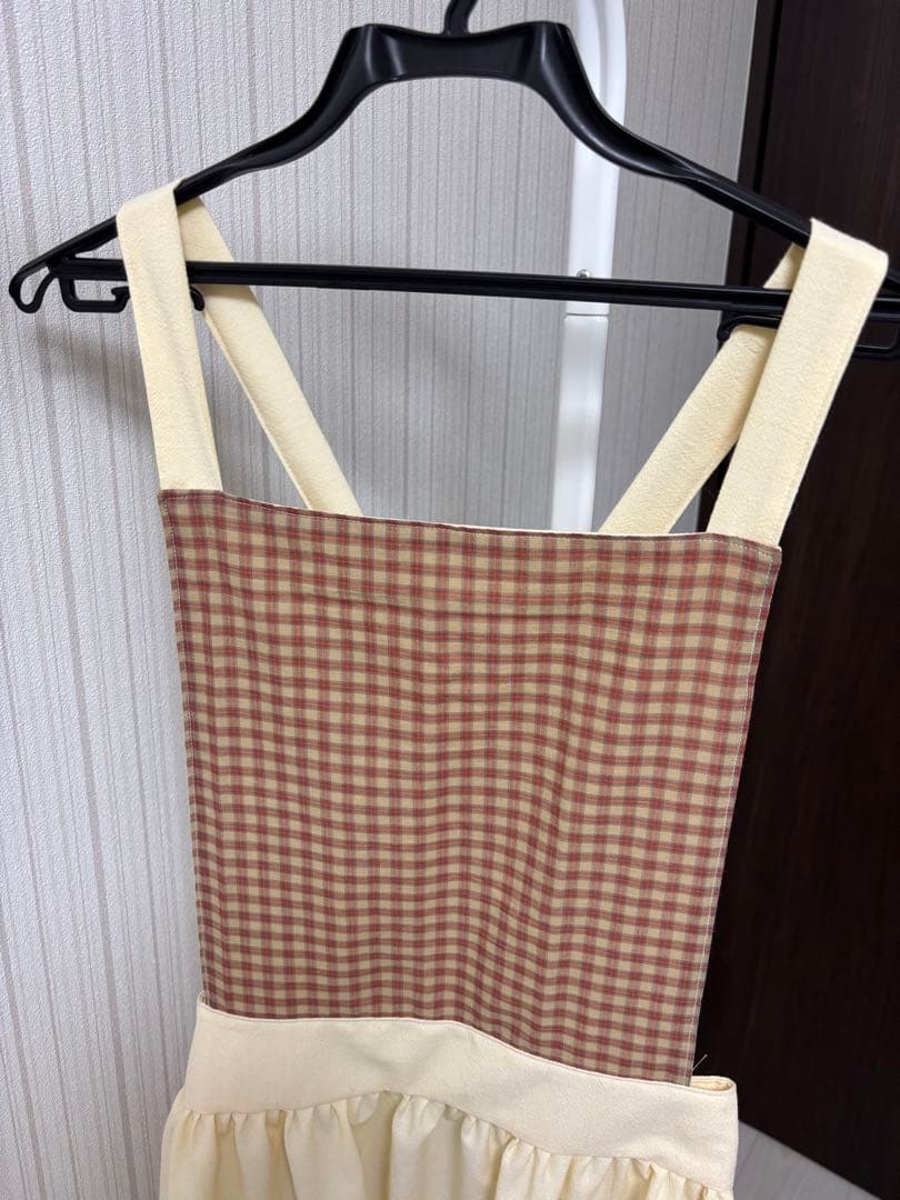 ハンドメイド　親子お揃いエプロン　大人フリーサイズ　子ども120〜130