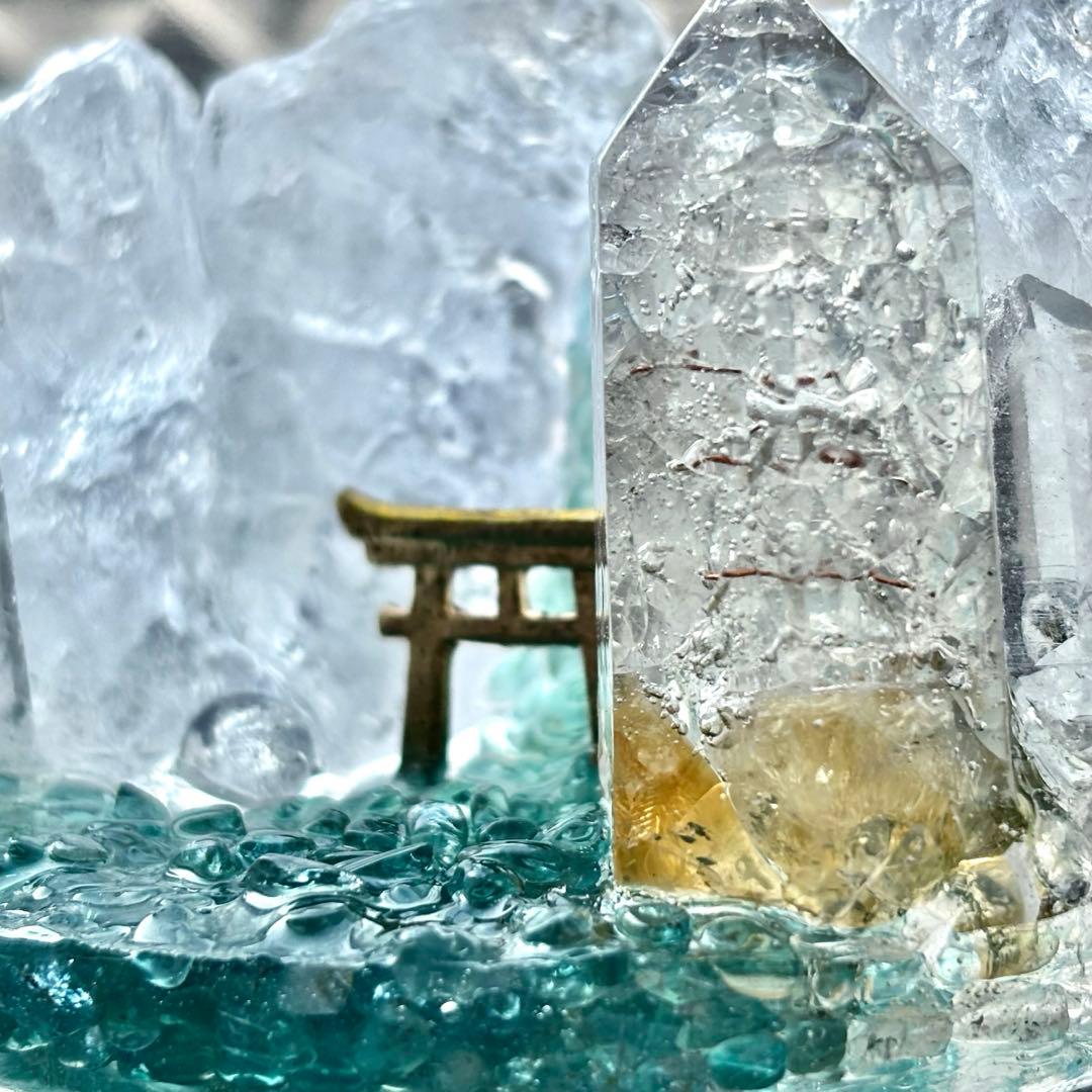 ✨癒しの滝✨鳥居✨神社✨オルゴナイト✨オブジェ✨アパタイト✨シトリン✨水晶✨