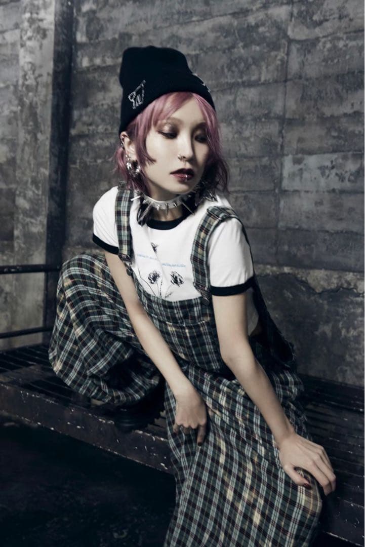 LiSA ROY フラワープリントミニTシャツ