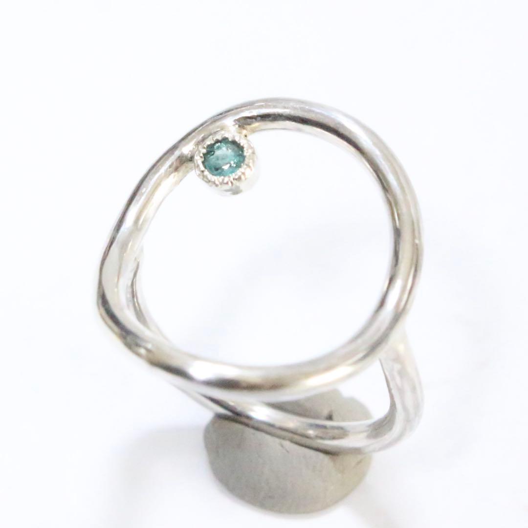 カラチェン✴︎楽しいアレキサンドライトの覆輪サークルオーバルシルバーリング約10号