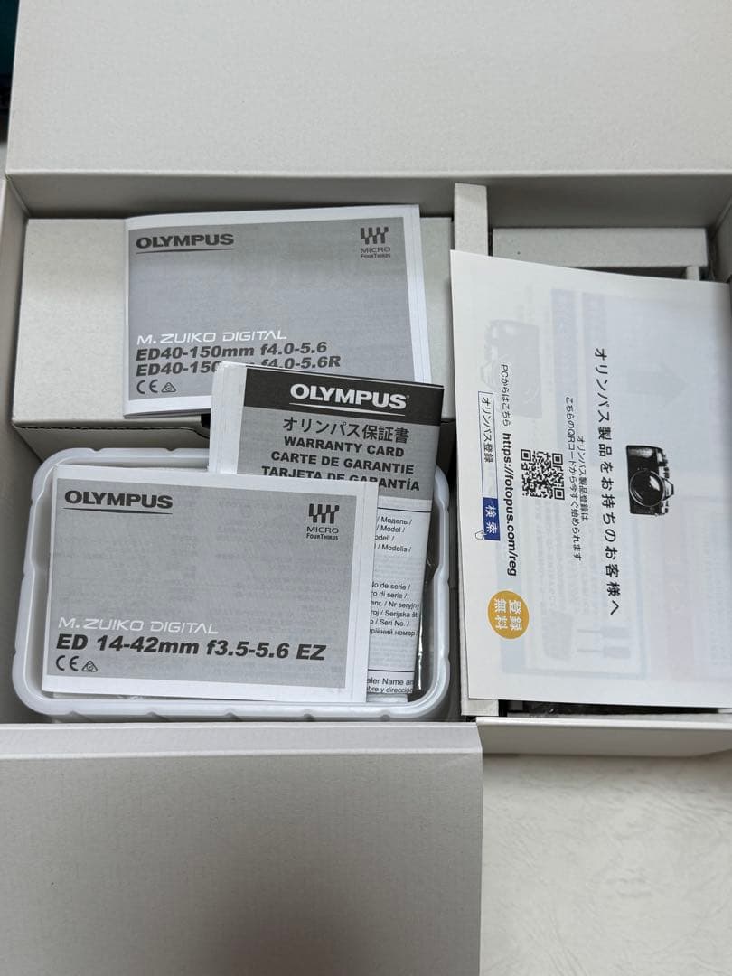 【値下げ】OLYMPUS PEN E-PL9レンズキット+単焦点レンズ
